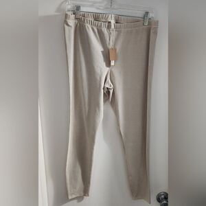 NWT SKIMS Light Tan "Bone" Leggings Size 3X Fits 2X too